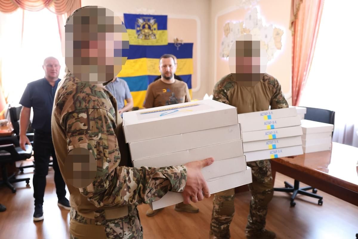 Новини Хмельницького - фото з Понад 2 мільйони гривень та десятки FPV-дронів: Благодійна фундація родини Табалових передала чергову допомогу війську (новини компаній)