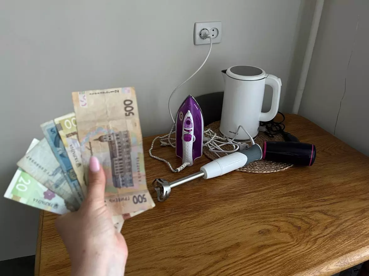 Новини Тернополя - фото з Тисячі гривень у платіжках та зіпсована техніка: як тернополяни підлаштовуються до життя без світла