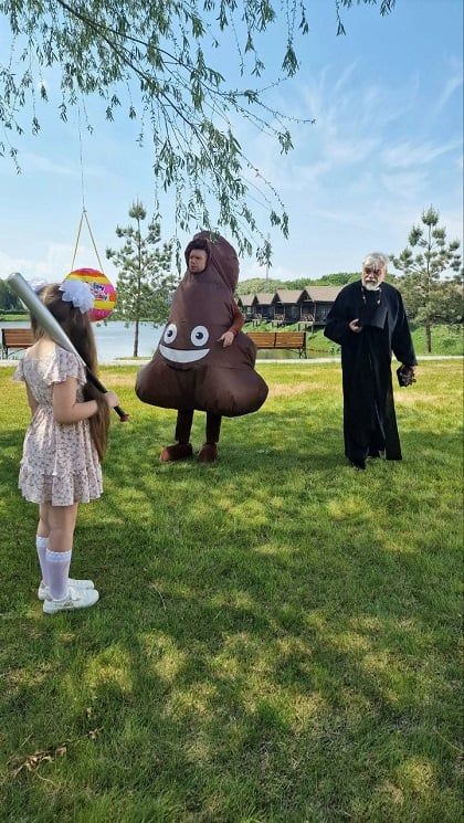 Новини Тернополя - фото з VIP Тернопіль та ВІА «Кіп’яток» — «Смайлик Какаха»: комічна історія кохання в новій пісні