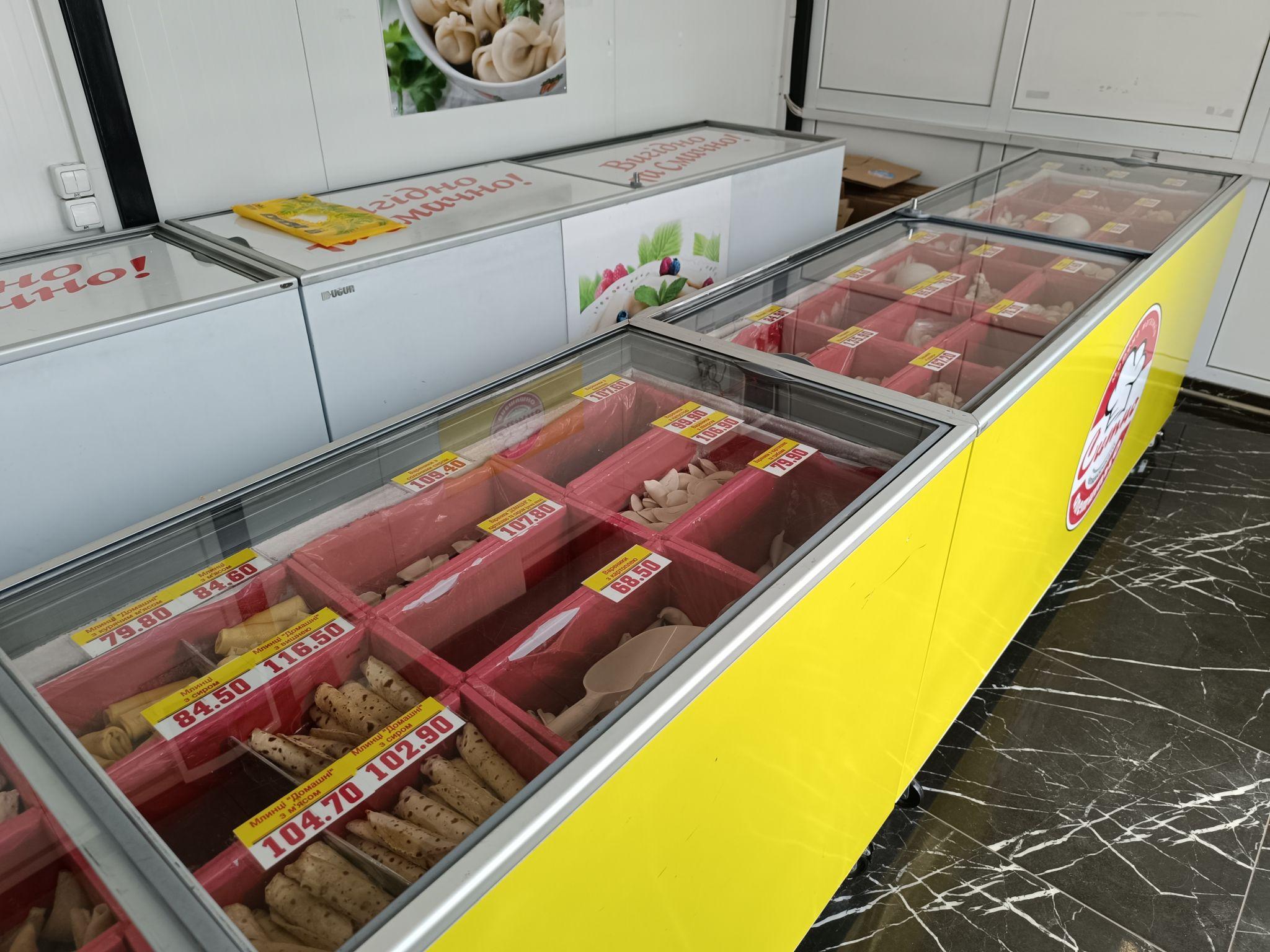 Новини Тернополя - фото з Як зберігають заморожені продукти у магазинах під час відключення світла: «20 хвилин» перевірили