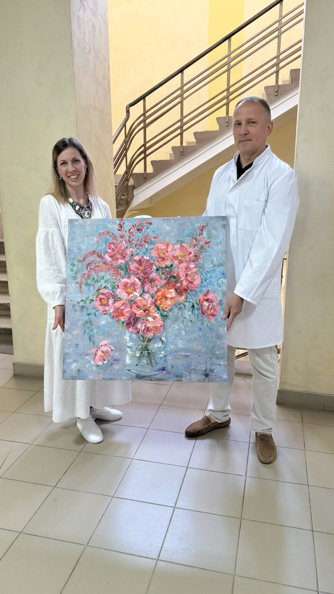 Новини Тернополя - фото з У Лікарні швидкої допомоги пацієнтів лікуватимуть мистецтвом Можливо, це художній твір 2 людей