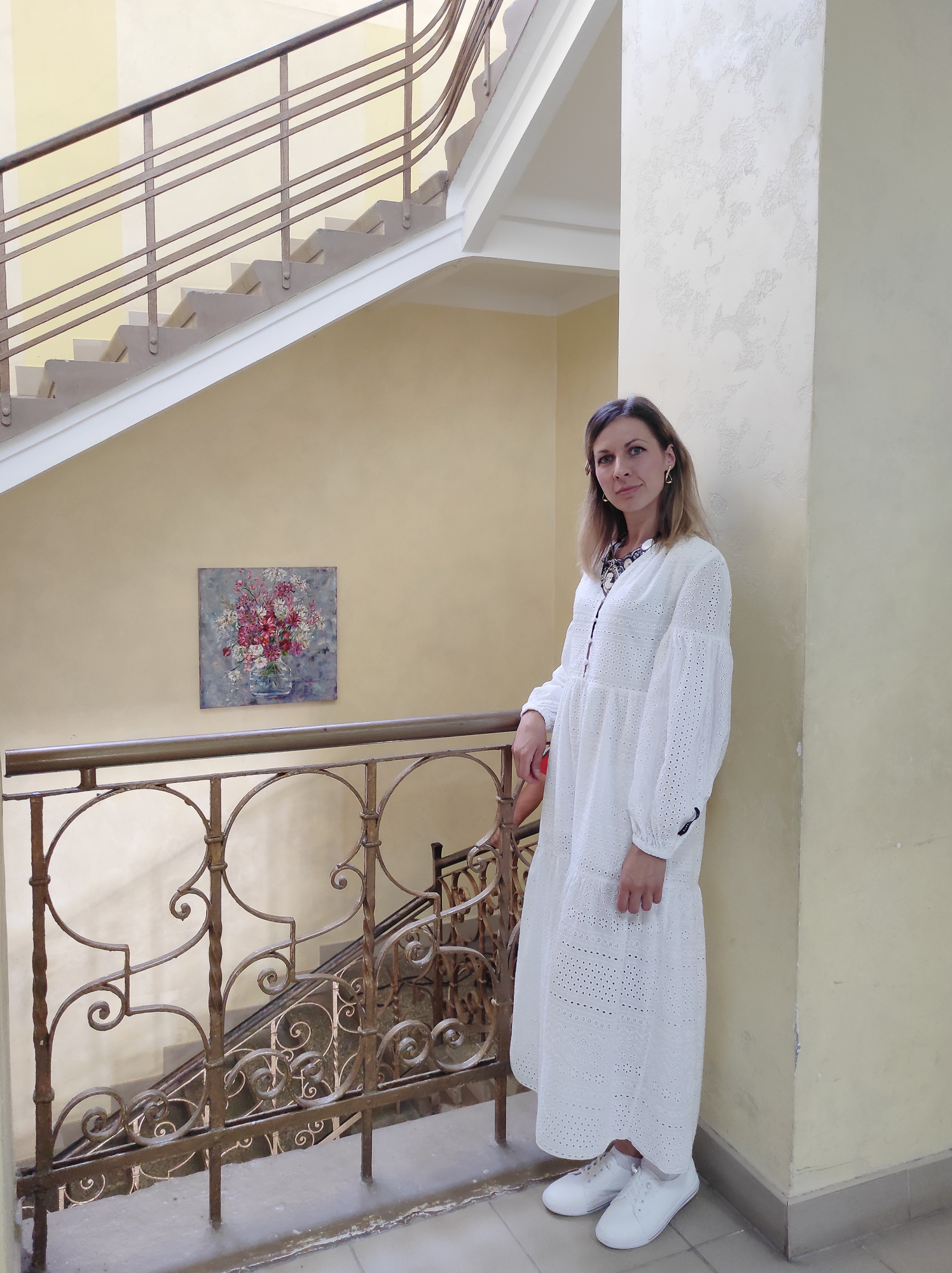 Новини Тернополя - фото з У Лікарні швидкої допомоги пацієнтів лікуватимуть мистецтвом На зображенні може бути: 1 особа