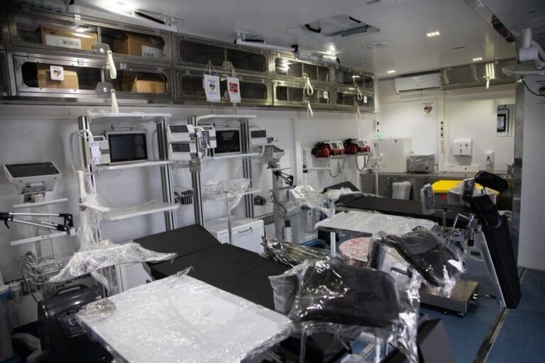 Новини Житомира - фото з Національна гвардія України отримала пересувний хірургічний комплекс для швидкого надання допомоги