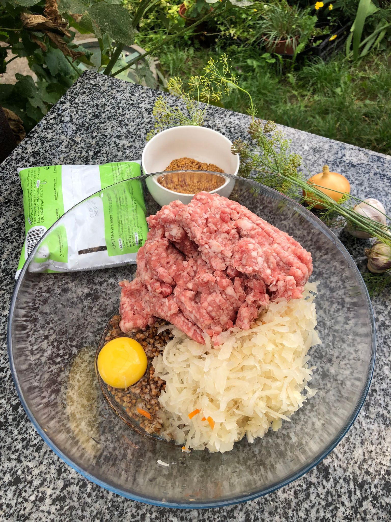 Новини Тернополя - фото з Гречаники з капустою та сметанним соусом