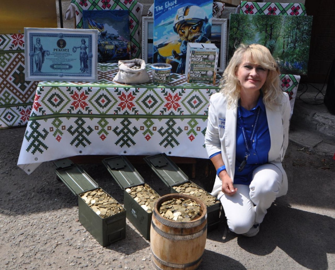 Новини Тернополя - фото з Зі світу по нитці: Нагірянська громада зібрала понад 21 тисячу по 1 гривні для ЗСУ та встановила рекорд