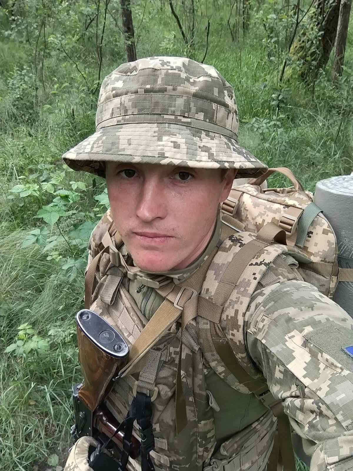 Новини Тернополя - фото з «На щиті» повертаються воїни Дмитро Шилюк та Іван Щебетюк з Тернопільщини На зображенні може бути: 1 особа