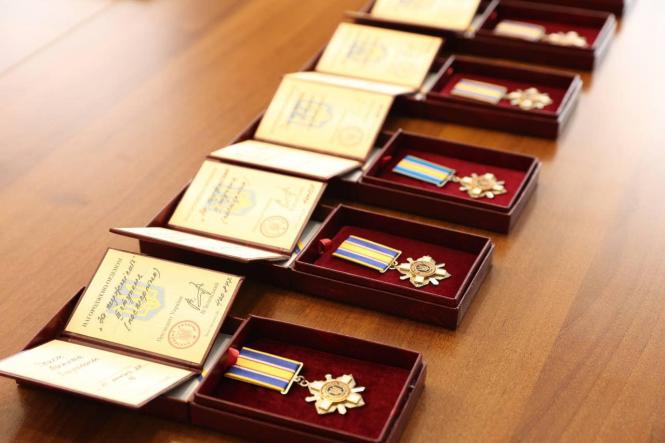 Новини Козятина - фото з «Жодна нагорода не замінить близьку людину»: посмертно відзначили воїна з Миколаївки