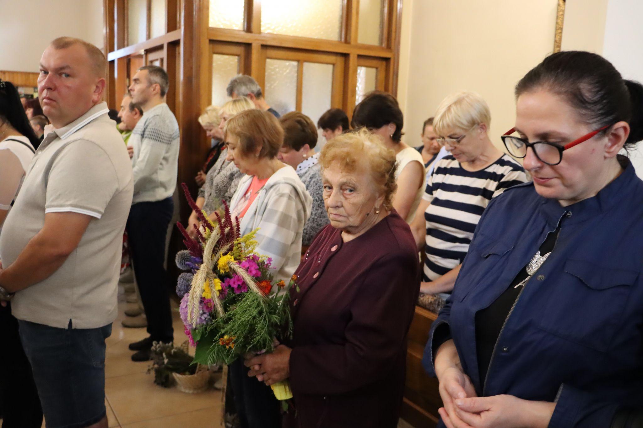 Новини Тернополя - фото з Як тернополяни освячували кошики на Спаса: репортаж з місцевих храмів