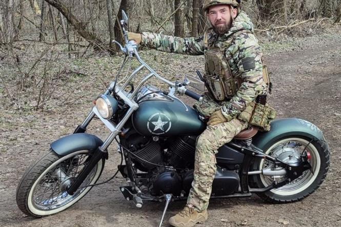 «Коли прийде руський ванька, він половину з вас уб’є»: Валерій Залужний поширив пост військового з Бара