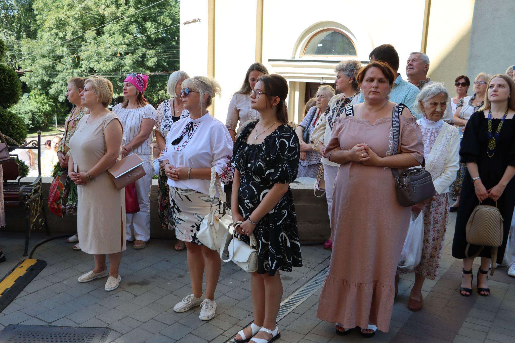 Новини Тернополя - фото з Молились за мир в Україні: для Дня міста провели божественну літургію