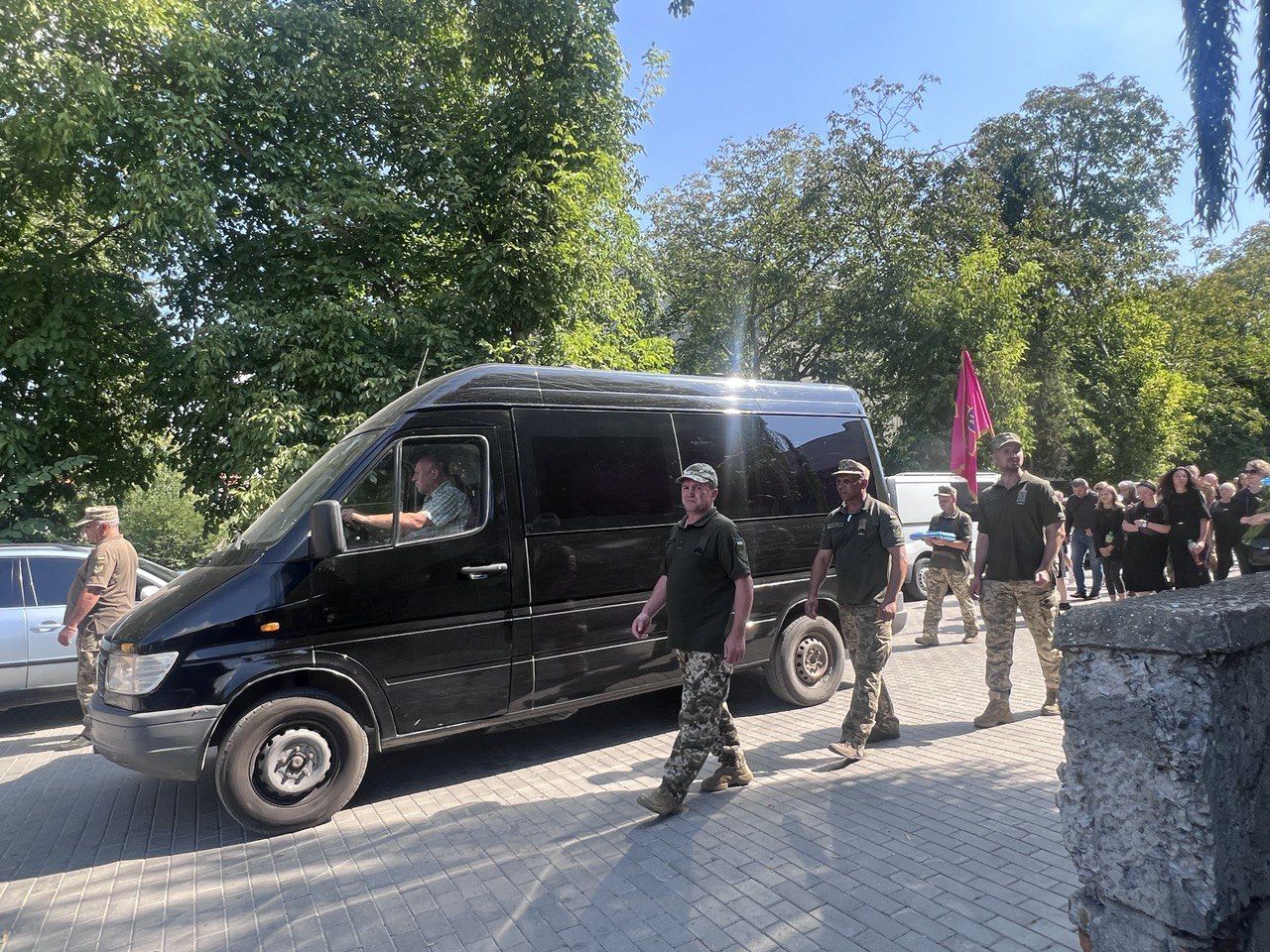 Новини Тернополя - фото з В останню путь провели двох Захисників з Тернополя Павла Бевха та Андрія Печенюка