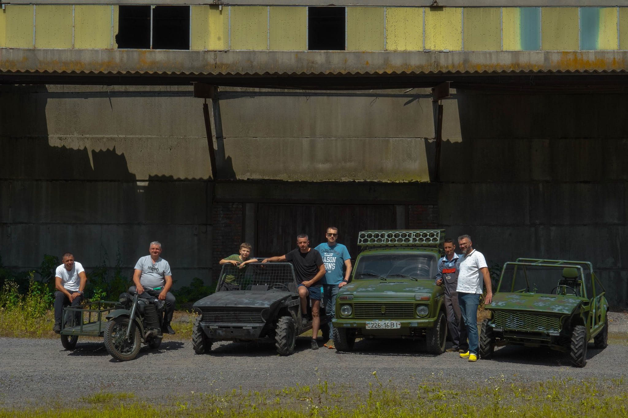 Новини Вінниці - фото з «Уявляєте, наші комашки навіть збивають «мопеди»: що тягнуть на фронт «Комашки Team»?
