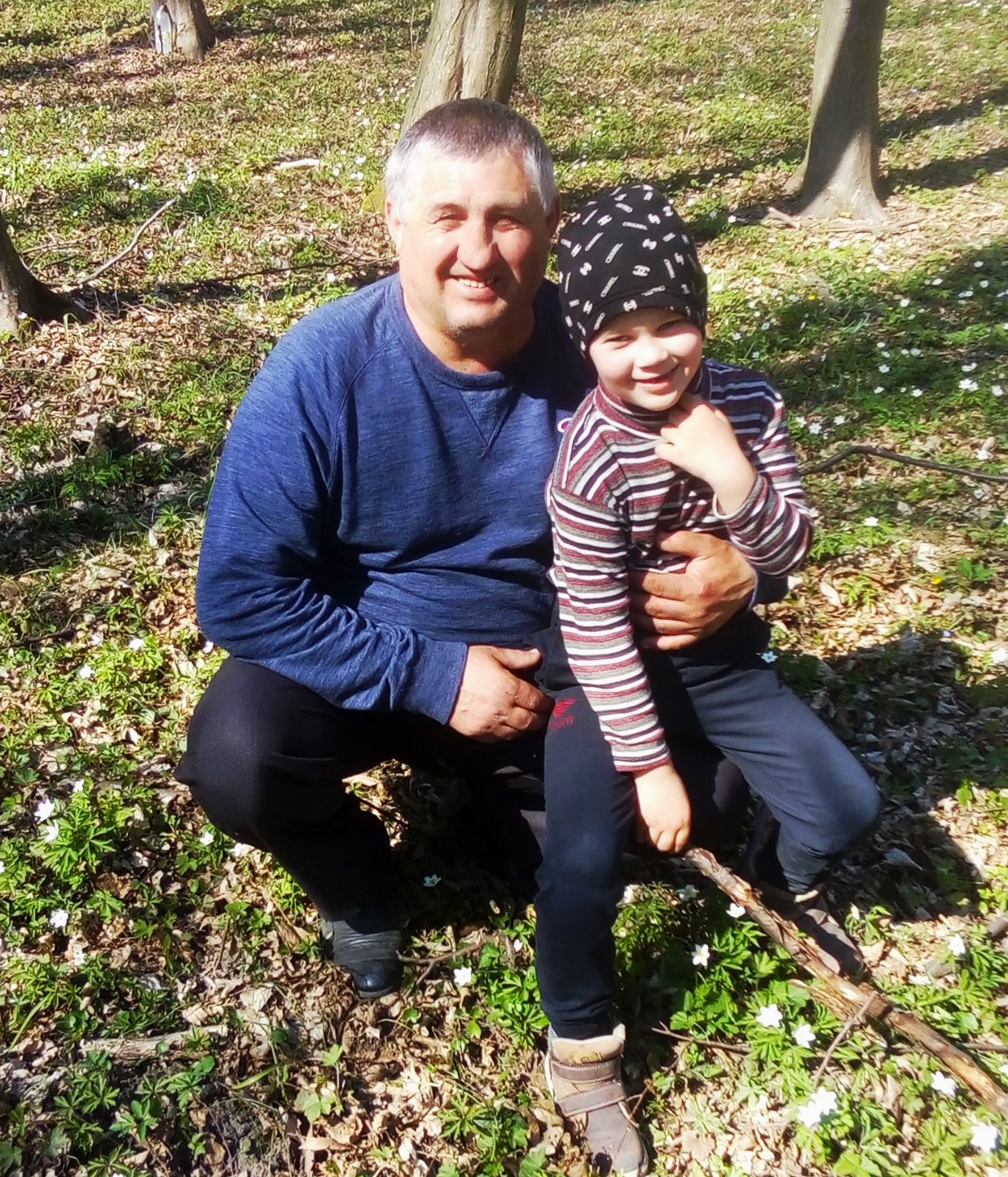 Новини Тернополя - фото з Війна забрала життя Героя з Бучацької громади Мирона Птиця На зображенні може бути: 2 людини та зморшок