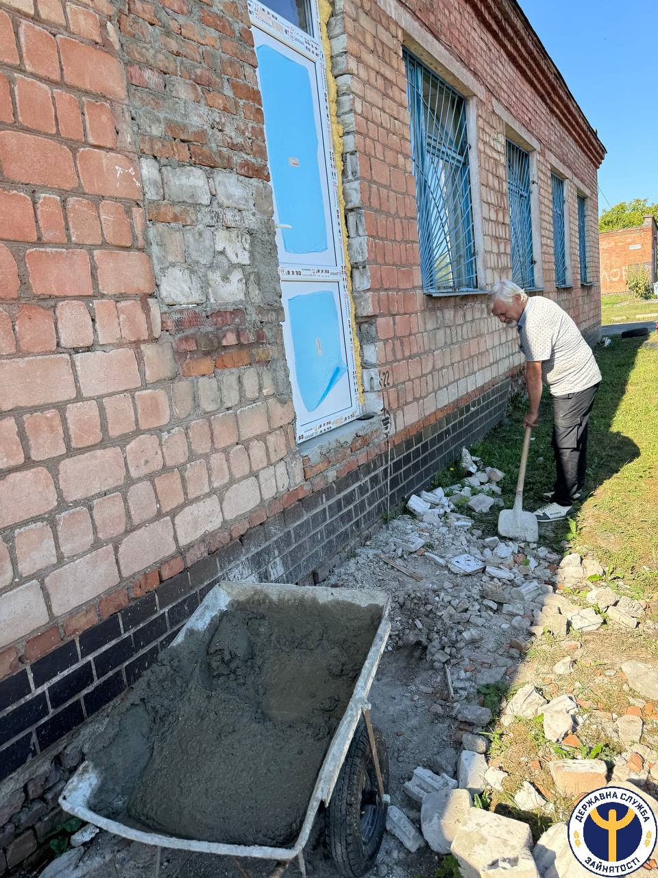 Новини Хмельницького - фото з На Хмельниччині півтори тисячі безробітних долучились до “Армії відновлення”