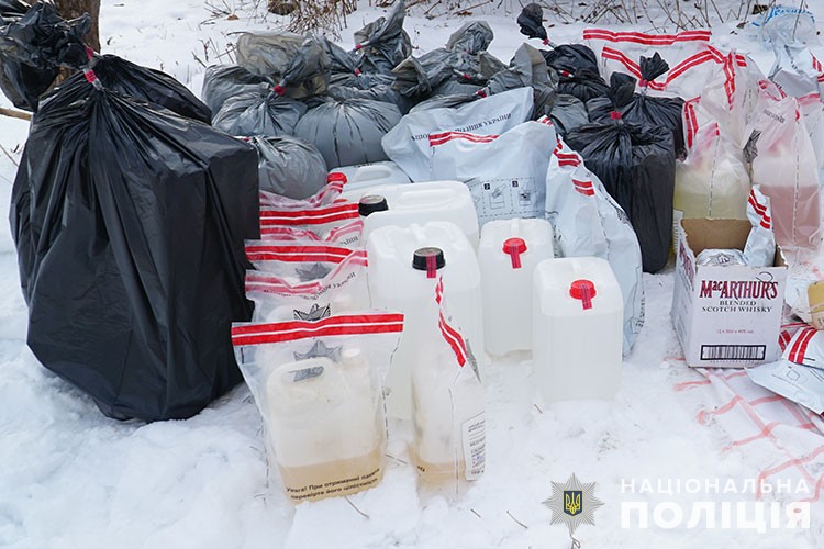 Новини Тернополя - фото з Заробляли до 20 мільйонів щомісяця: в Тернополі судитимуть наркоторговців наркобізнес із щомісячним прибутком у понад 20 млн гривень: слідчі поліції тернопільщини скерували до суду обвинувальний акт щодо злочинної організації