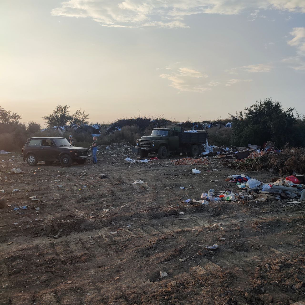 На зображенні може бути: 2 людини