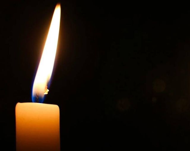 Новини Тернополя - фото з На війні обірвалося життя Героя з Тернополя Володимира Семерка На зображенні може бути: освітлення та вогонь