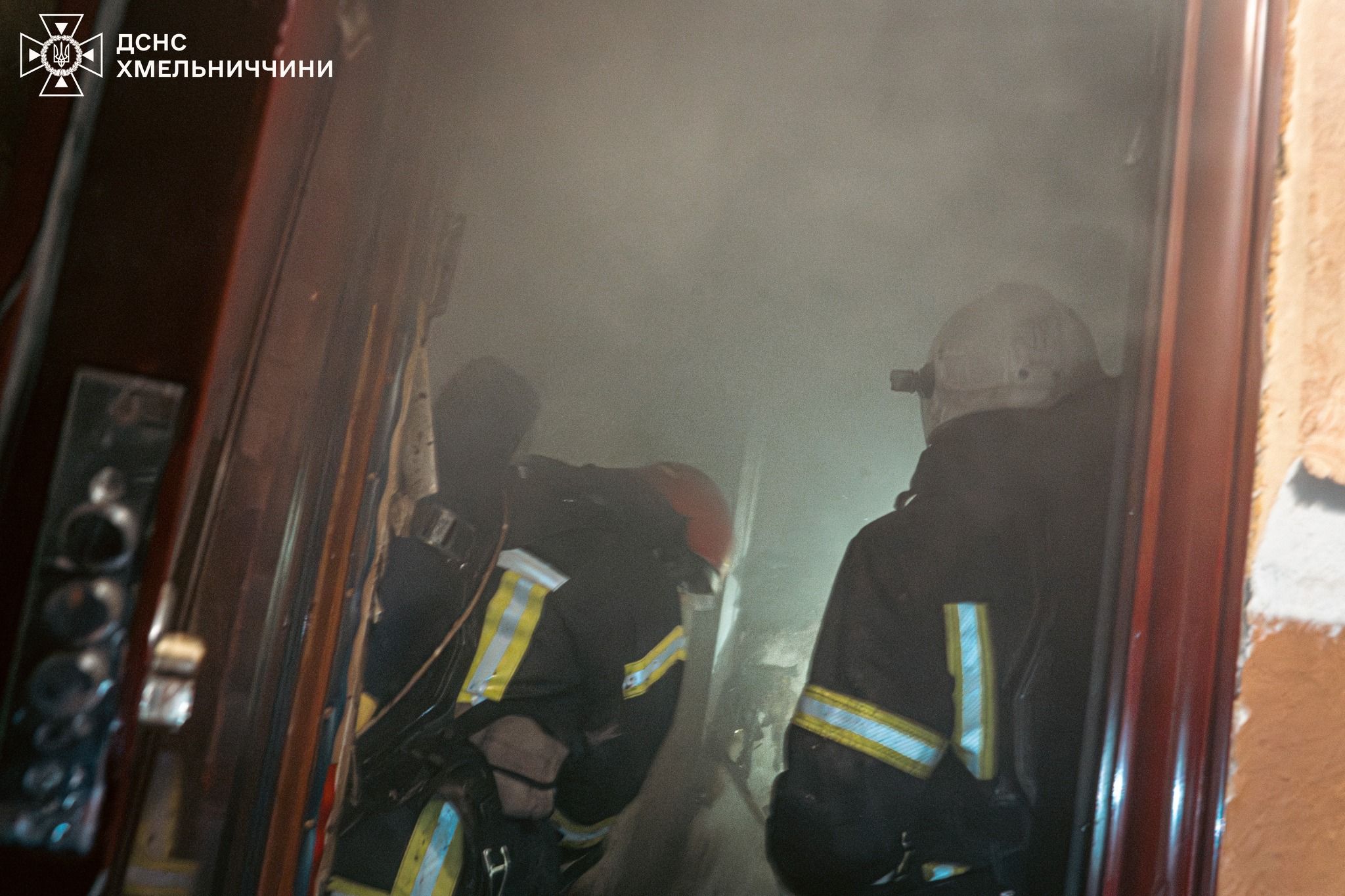 Новини Хмельницького - фото з Вогнеборці ліквідували на Хмельниччині 14 пожеж за добу