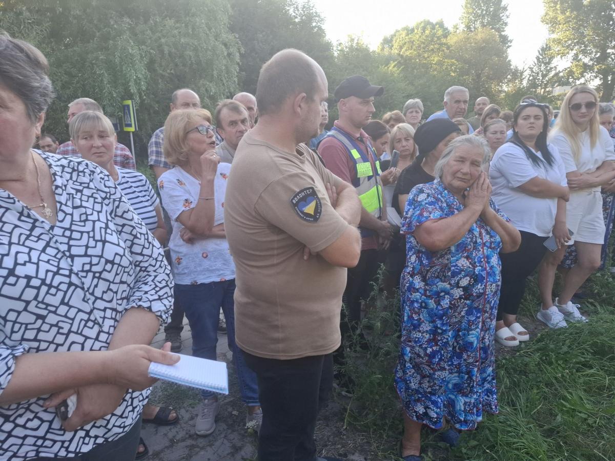 Новини Тернополя - фото з Військовий, який розстріляв людей у Доброводах, був напідпитку: у селі заборонили продаж алкоголю