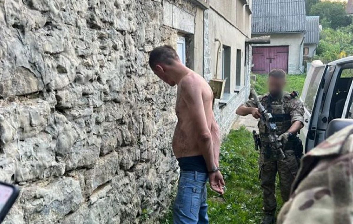 Новини Тернополя - фото з Нападника брали штурмом. Де зараз справа і чи покарали працівника ТЦК, в якого відібрали зброю