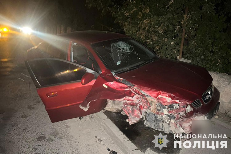 поліцейські з'ясовують обставини 8 дтп, у яких постраждали люди