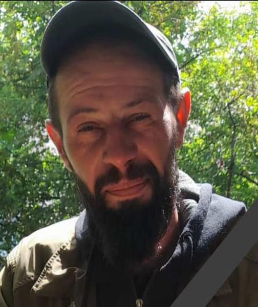 Новини Тернополя - фото з Тернопільщина втратила захисників Андрія Ткачика, Євгенія Іванова та Валерія Нановського На зображенні може бути: 1 особа та борода