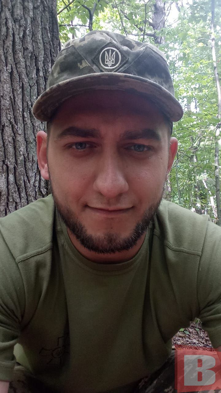 Новини Хмельницького - фото з «Був там заради сина і доньки»: історія загиблого 30-річного військового Віталія Гандзюка