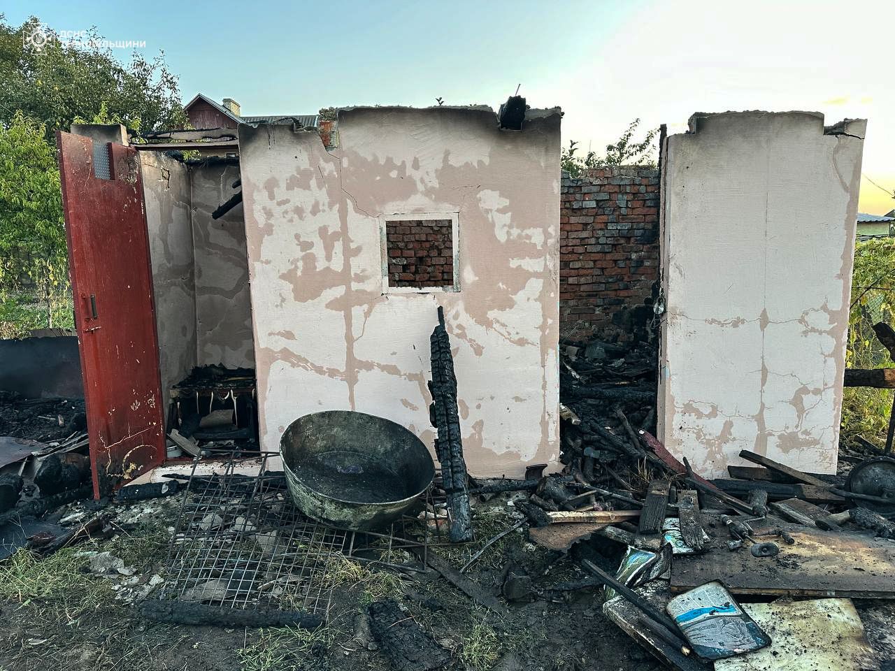 Новини Тернополя - фото з У Буцневі горів дачний будинок