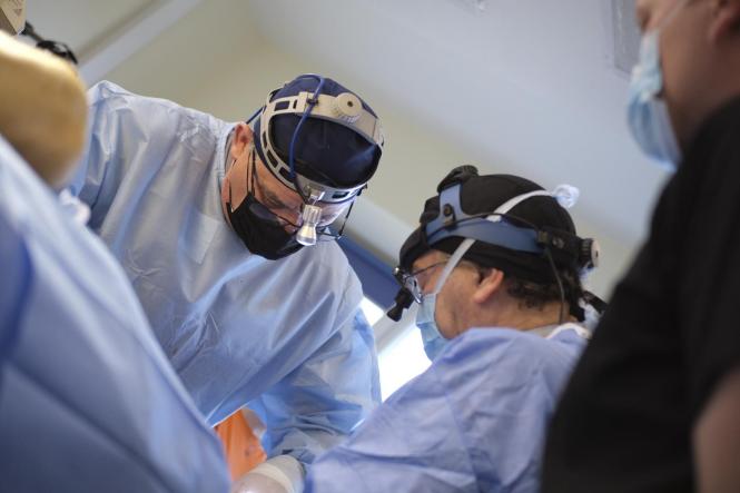 Новини Вінниці - фото з Медики повернули усмішку захиснику, який втратив пів обличчя