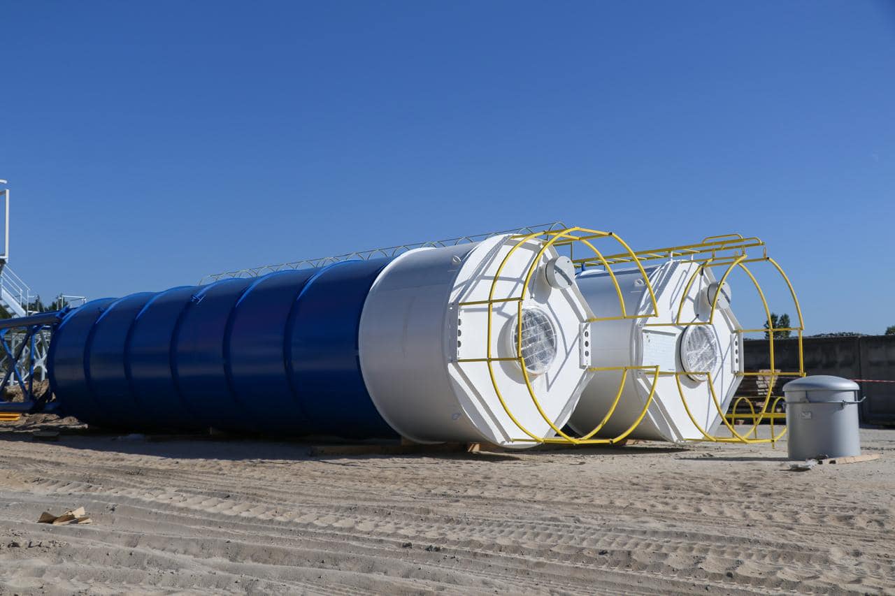 Новини Хмельницького - фото з На Хмельницькій АЕС монтують новий бетонний завод (ФОТО)