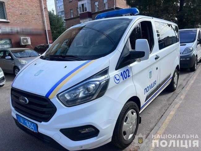 Новини Вінниці - фото з Страхіття на Магістратській: чоловік вбив дружину, а потім сам стрибнув з вікна через складне життя