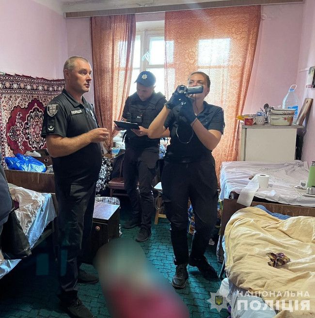 Новини Вінниці - фото з Страхіття на Магістратській: чоловік вбив дружину, а потім сам стрибнув з вікна через складне життя