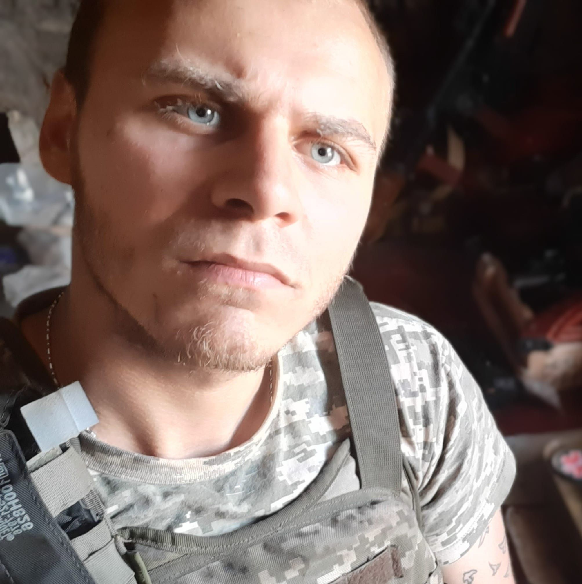 Новини Хмельницького - фото з З полону повернули 27-річного бойового медика з Хмельницького: історія Дмитра Селютіна