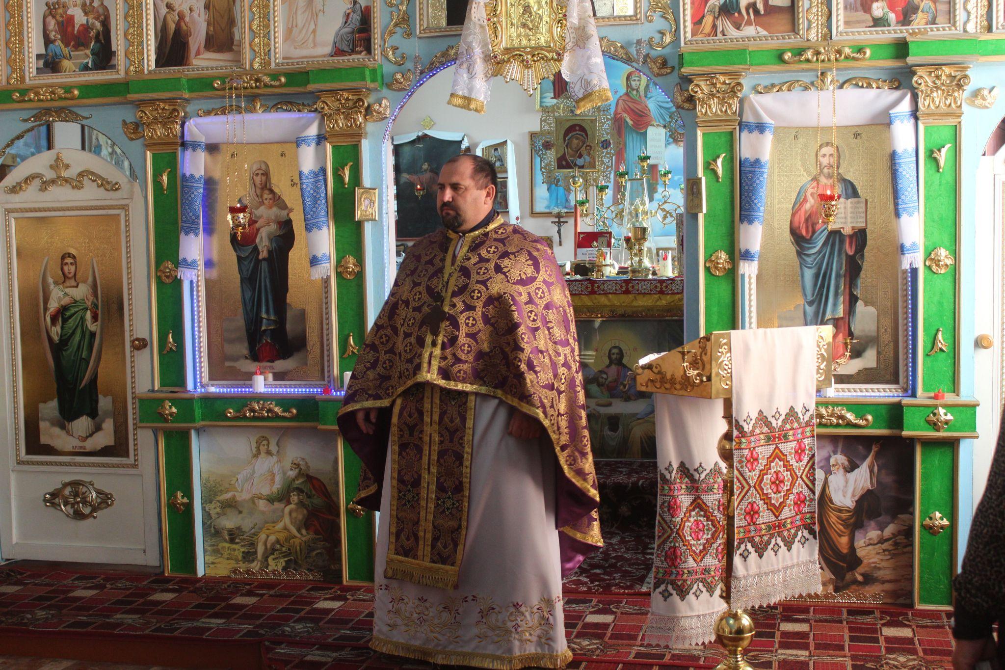 Новини Козятина - фото з Маленька Софійка у 2-і години ночі розбудила дідуся, щоб з ним йти до церкви