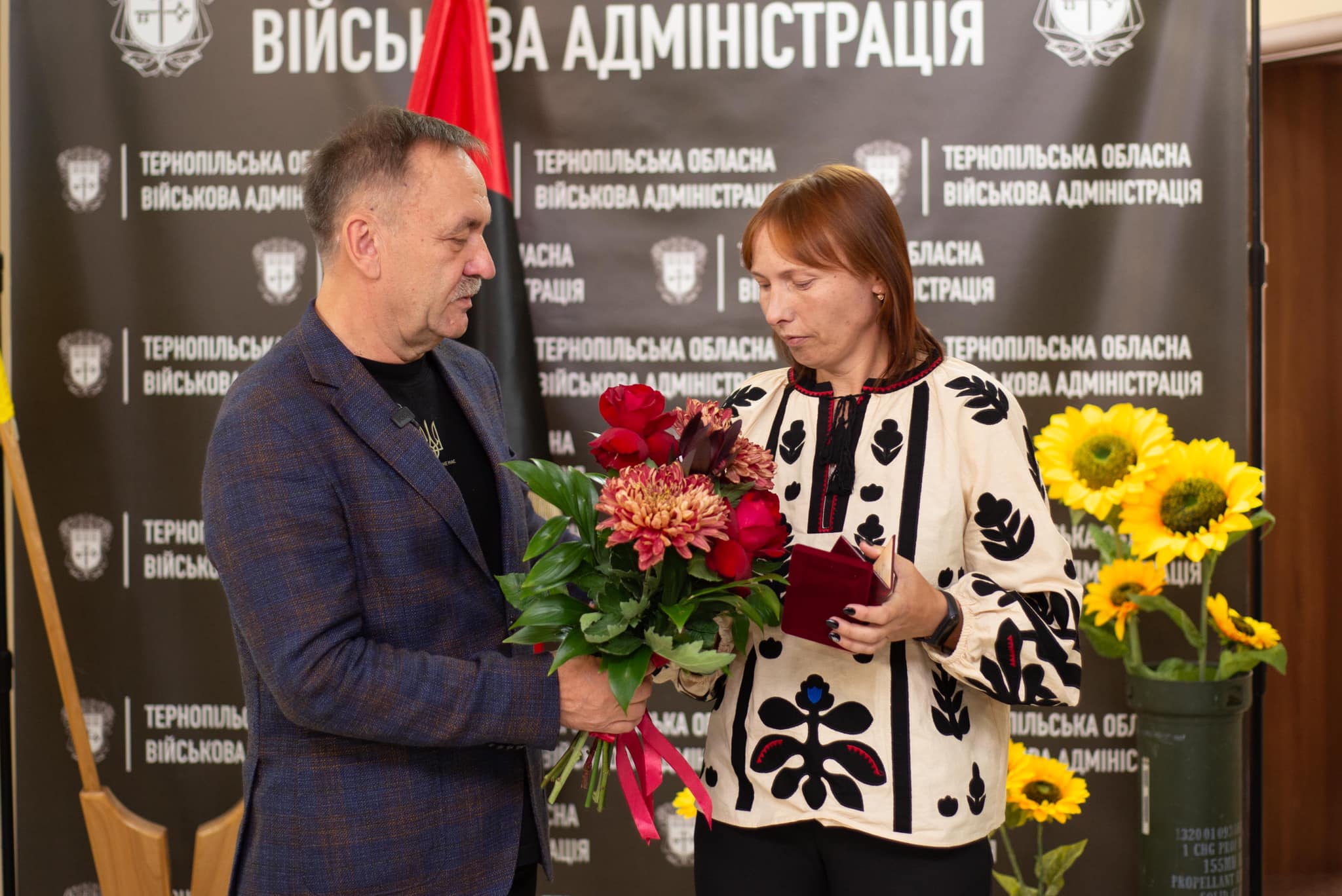 Новини Тернополя - фото з Державні нагороди вручили родинам загиблих Героїв у Тернополі (посмертно)