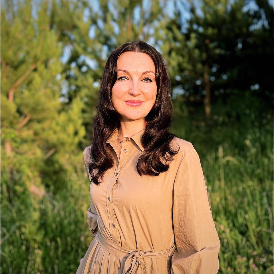 Новини Хмельницького - фото з Депутатка Хмельницької обласної ради повідомила, що йде воювати