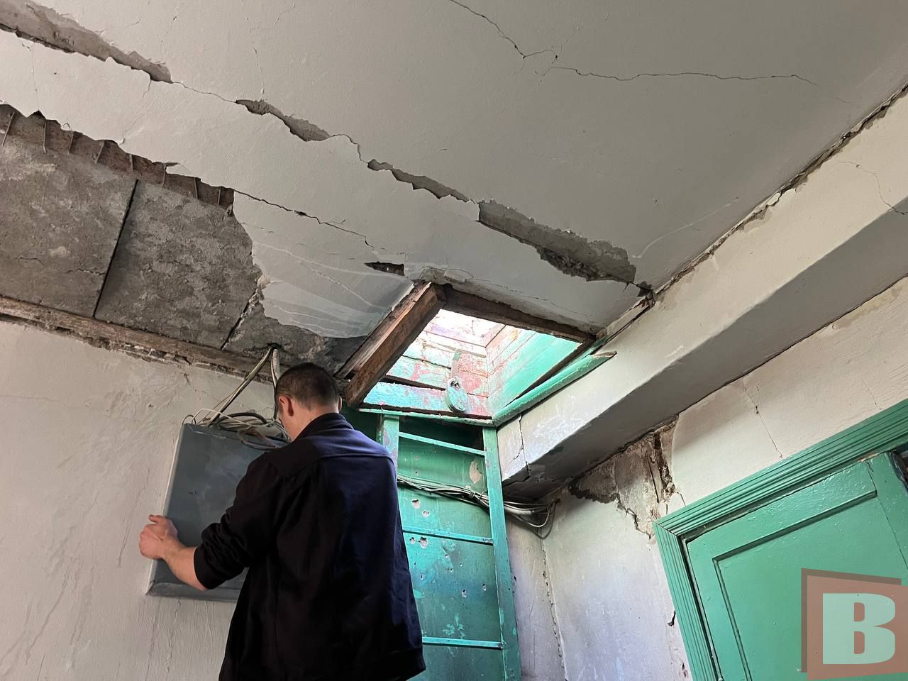 Новини Хмельницького - фото з Пошкоджений шахедом будинок у Хмельницькому: яка ситуація зараз (ФОТО, ВІДЕО)