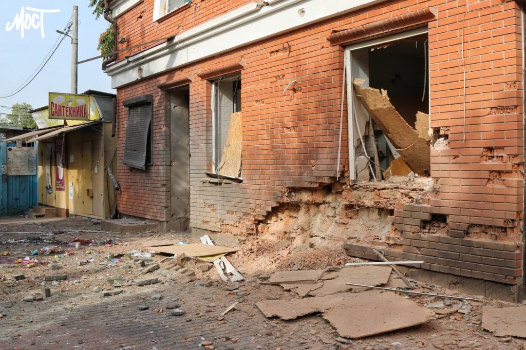 Новини Тернополя - фото з Росіяни обстріляли ринок у центрі Херсона. Є загиблі та поранені