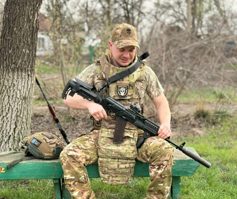 Новини Тернополя - фото з Успішний майстер у іншій ролі: кондитер став артилеристом