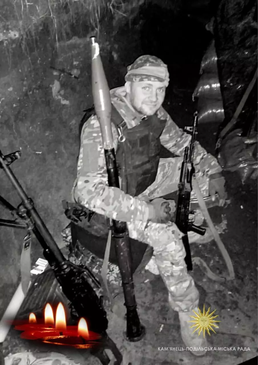 Новини Хмельницького - фото з Рідним чотирьох захисників з Хмельниччини передали посмертні нагороди