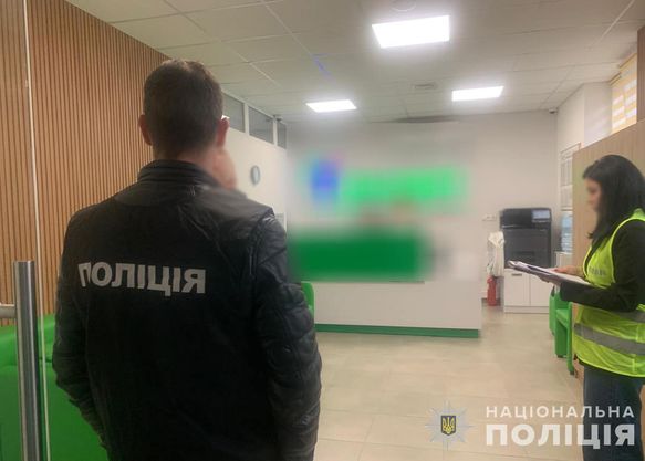 Новини Житомира - фото з У лікарки діагностичного центру в Житомирі, причетної до схеми ухилення від мобілізації, під час обшуків вилучили понад 4,4 мільйона гривень