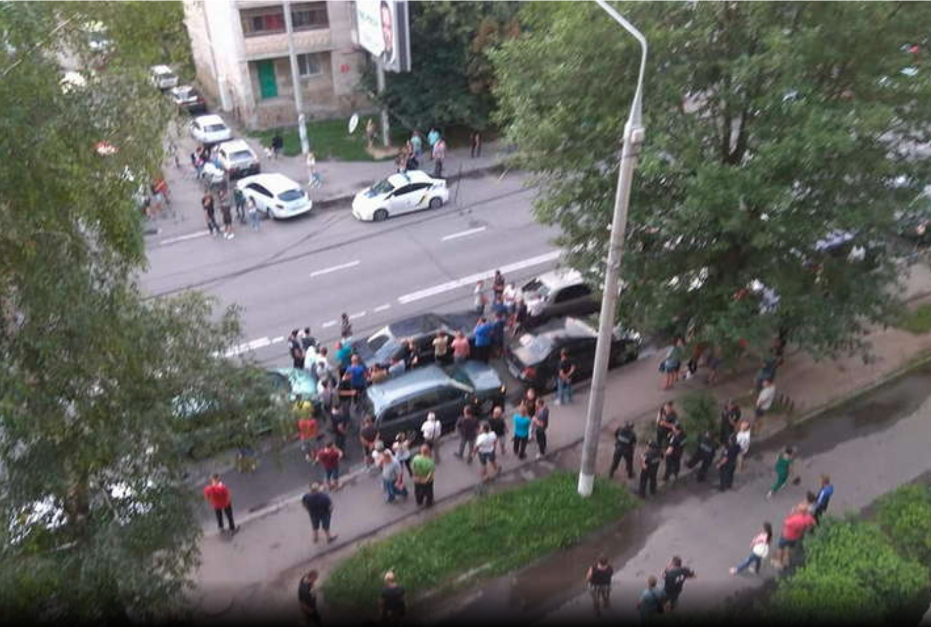 Новини Вінниці - фото з На Коріатовичів збили очільника «Дорожнього контролю». Пригадуємо й інші сутички за участю вінницьких активістів