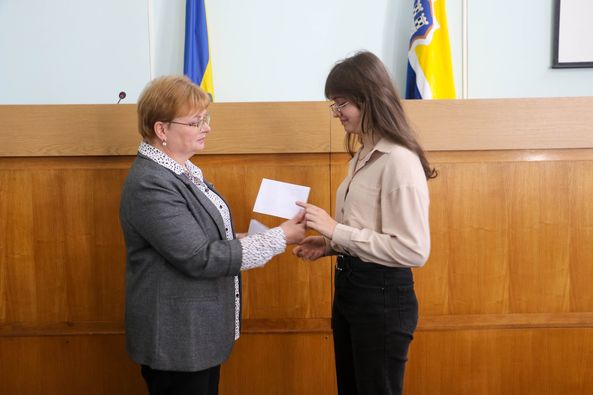 Новини Житомира - фото з У Житомирі нагородили ліцеїстів - переможців олімпіад та конкурсів