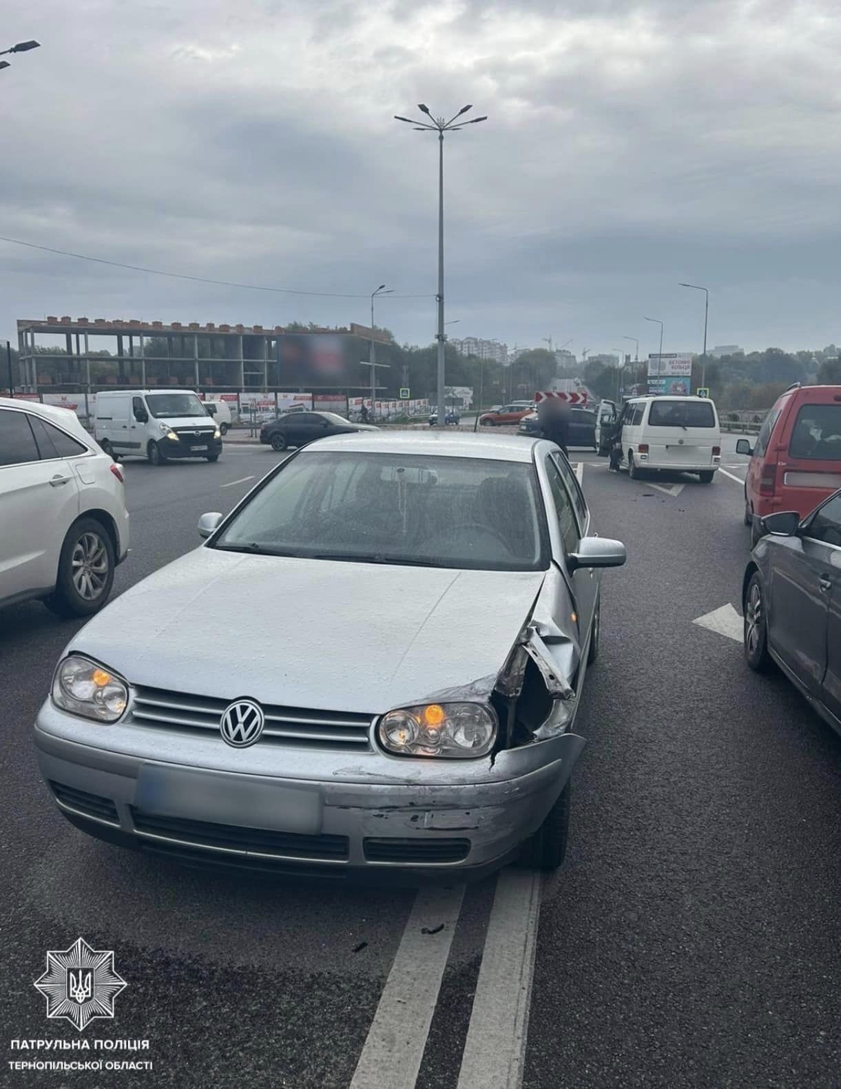 Новини Тернополя - фото з П'яний водій скоїв аварію на перехресті Будного — Шептицького