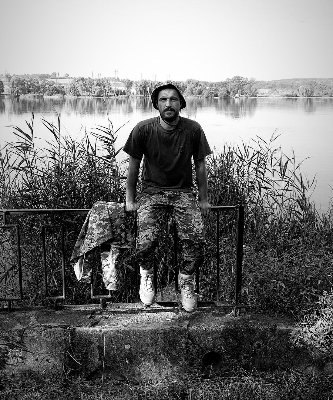 Новини Хмельницького - фото з На війні загинув 32-річний футболіст Вадим Папірович: його історія