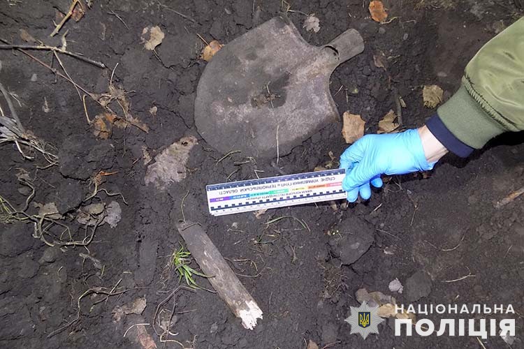 Новини Тернополя - фото з 19-річний хлопець з Теребовлянщини до смерті побив сусіда, який чіплявся до його матері поліцейські теребовлянщини затримали молодого хлопця, який до смерті побив сусіда