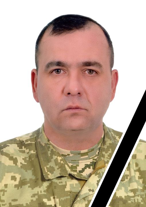 Новини Тернополя - фото з Тернопільщина втратила Захисників Сергія Попова, Степана Іванчука, Ярослава Марцинюка і Віктора Яскілку На зображенні може бути: 1 особа, військова форма та текст