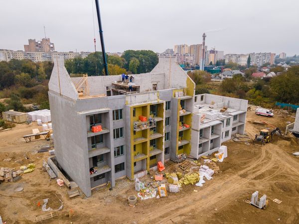 Новини Житомира - фото з У провулку Червоному в Житомирі продовжується будівництво житла для вимушених переселенців