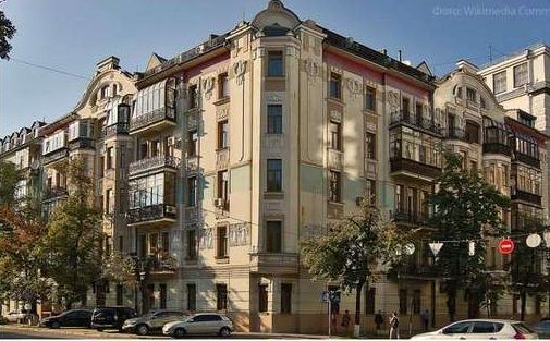 Новини Вінниці - фото з Один — радник ОП, інший — заступник голови ОДА: що відомо про родину лікаря МСЕК Власюка?