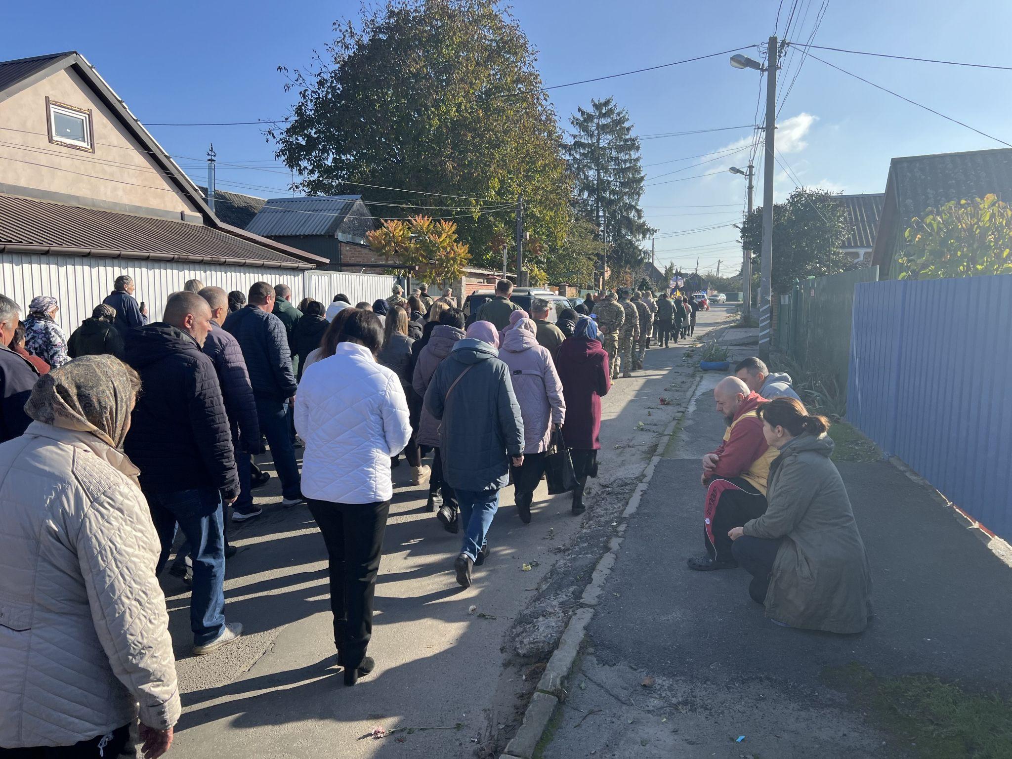 Новини Вінниці - фото з «Він був для нас сонечком». Вінниця провела в останній шлях захисника Романа Громлюка